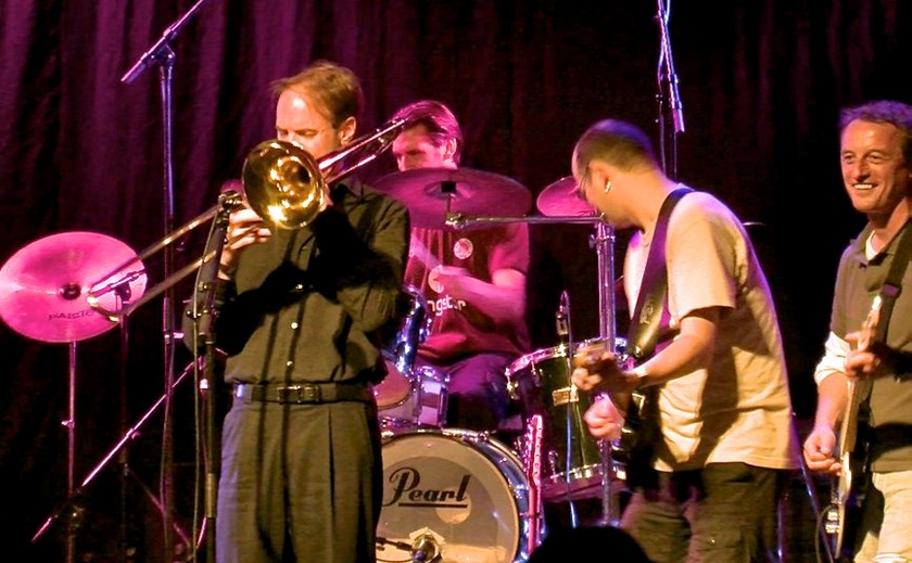 Bildschirmfoto 2011-06-26 um 15.58.44