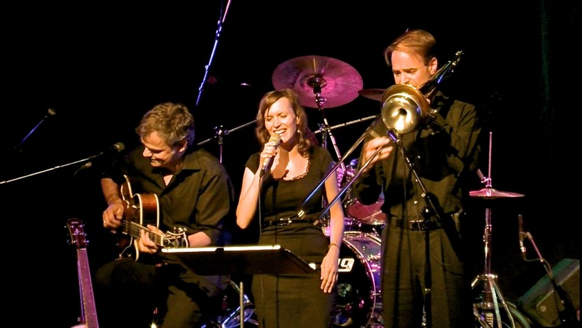 Shawn & The Wolf feat. Gabriela Koch